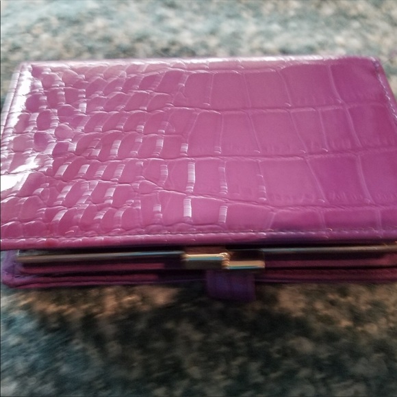 Purple Wallet - Picture 1 of 7